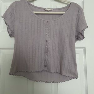 Light purple buttoned scalloped crop top